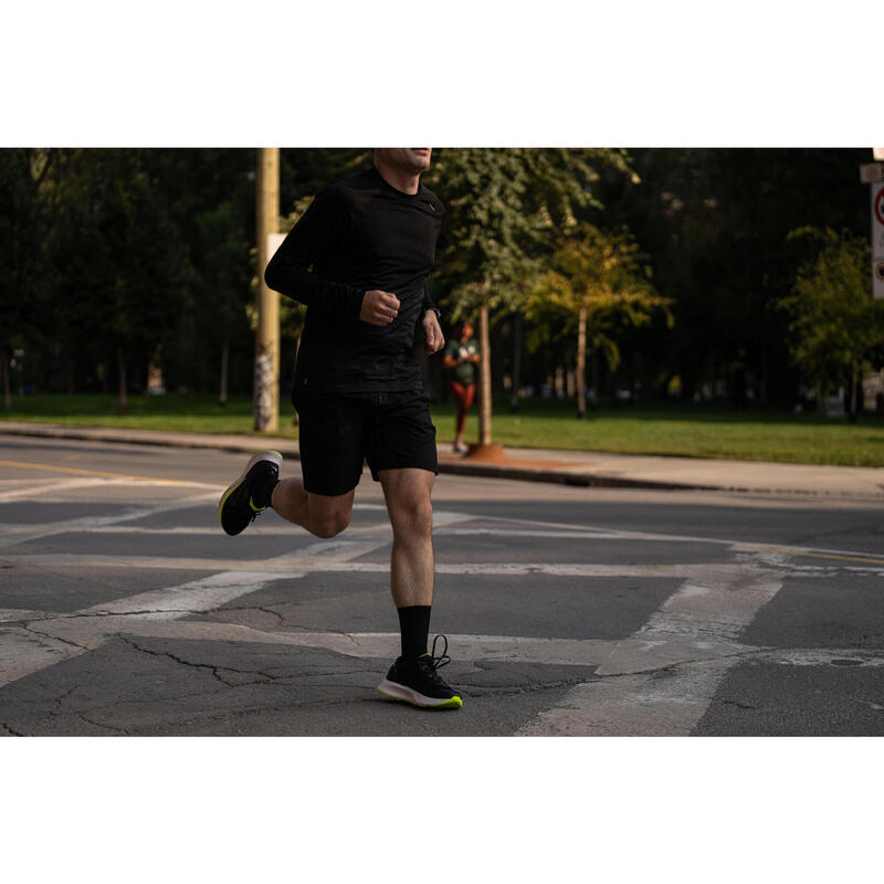 Șort de alergare respirant KIPRUN Run 500 Dry Negru Bărbați