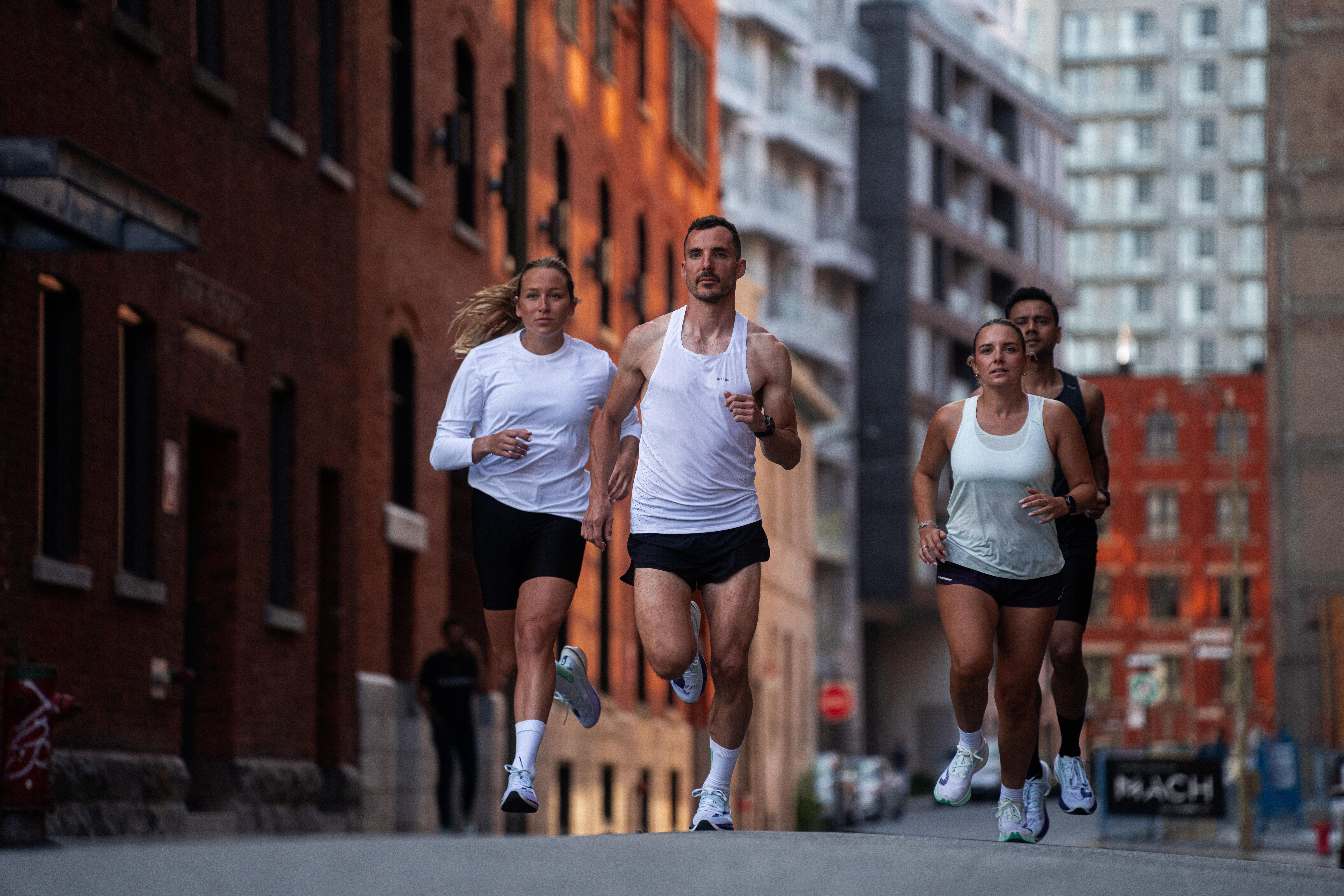 Women’s Carbon Plate Running Shoes - KD 900X LD - KIPRUN