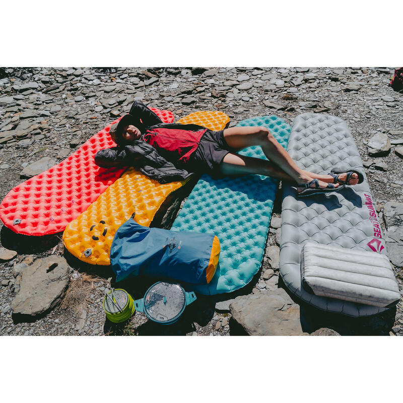 De beste slaapmat kiezen voor kamperen en reizen