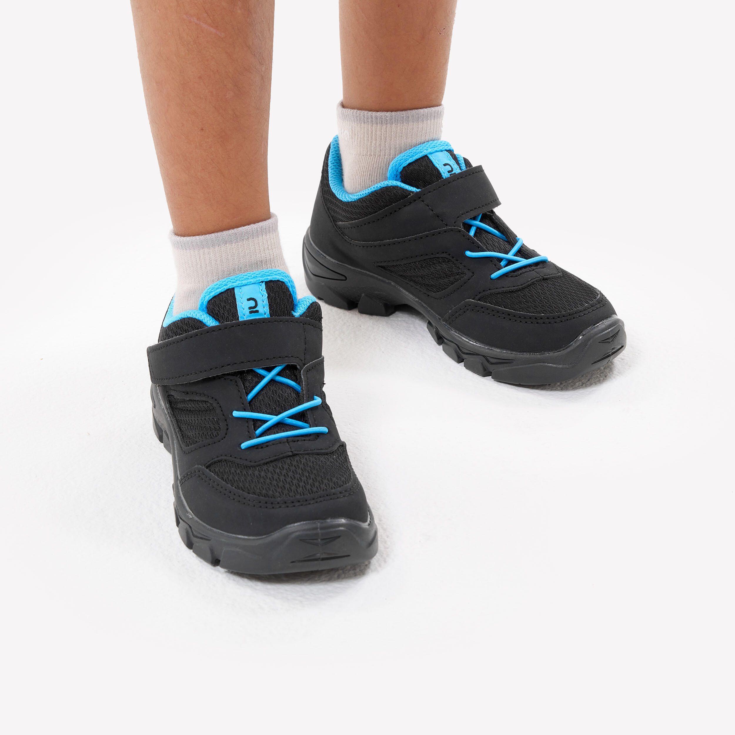 Kids' Velcro hiking shoes  NH100 black - 24 to 34  5/8