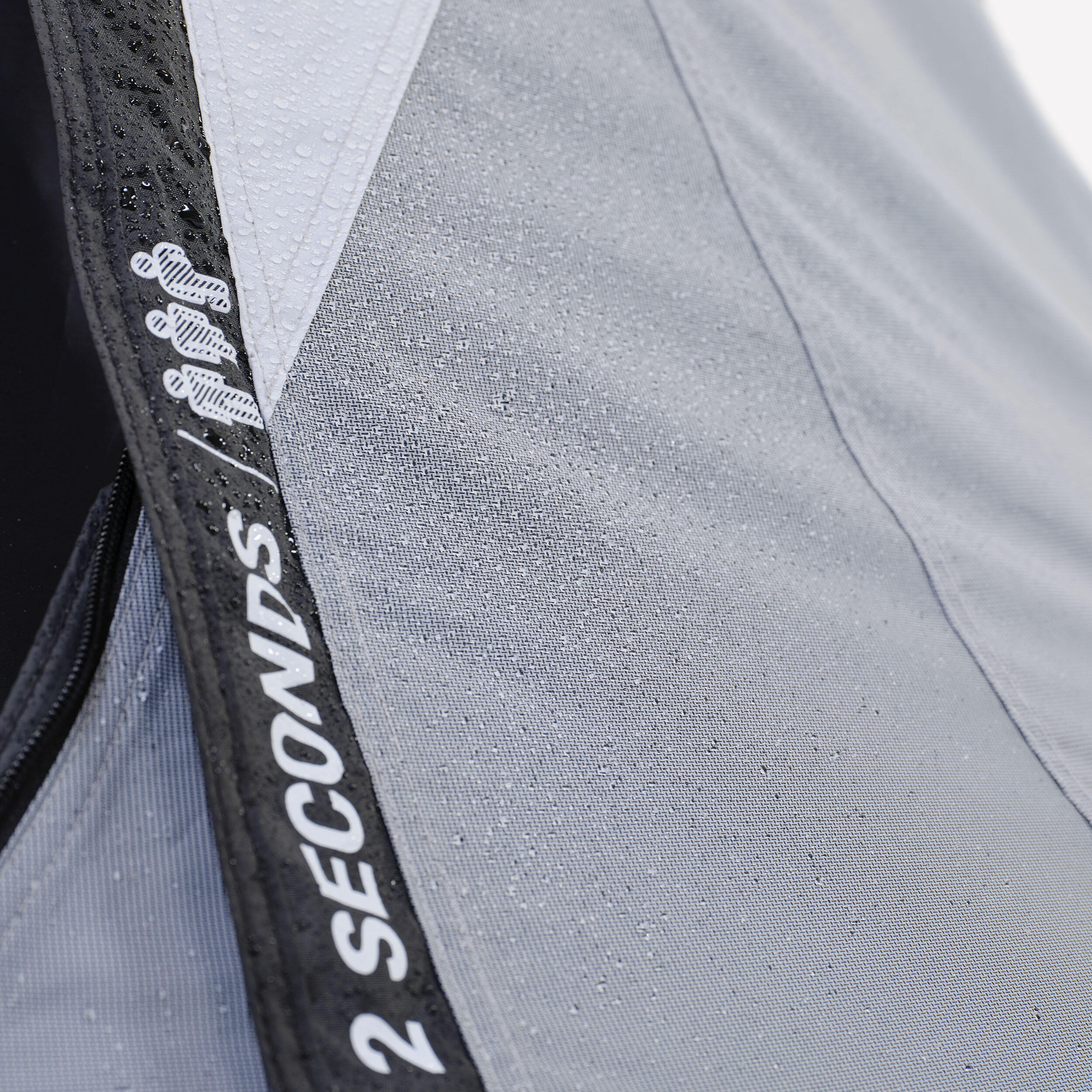 Tente de camping 3 personnes, 2 Seconds Fresh & Black - QUECHUA