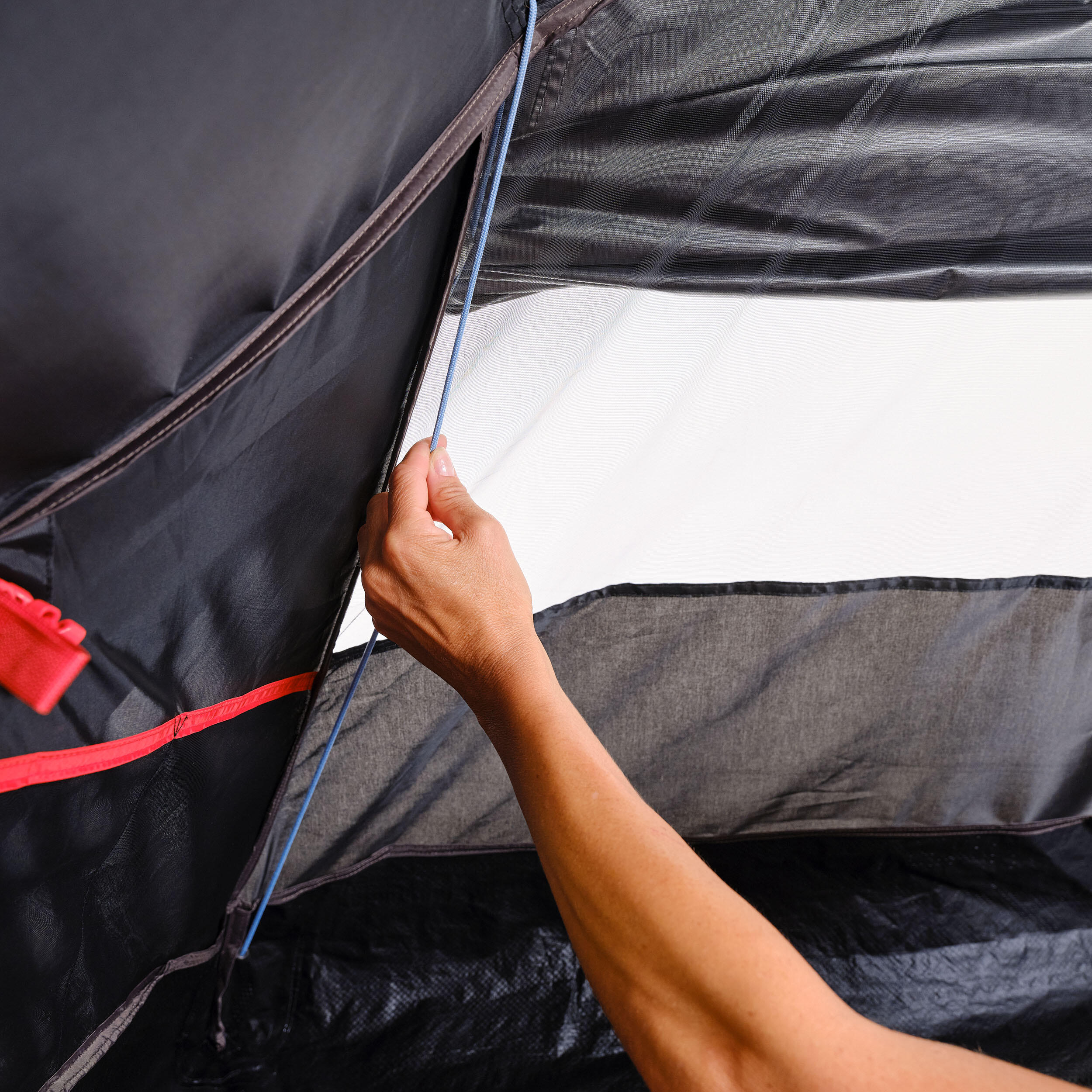 Tente de camping 3 personnes, 2 Seconds Fresh & Black - QUECHUA