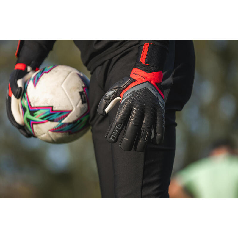 Fotbalové brankářské rukavice Viralto Shielder F900