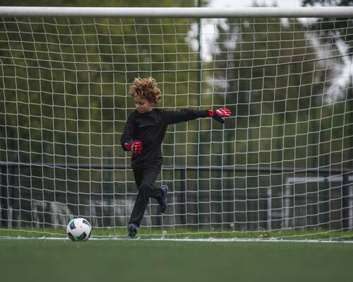 Comment accompagner au mieux mon enfant dans sa progression au foot 