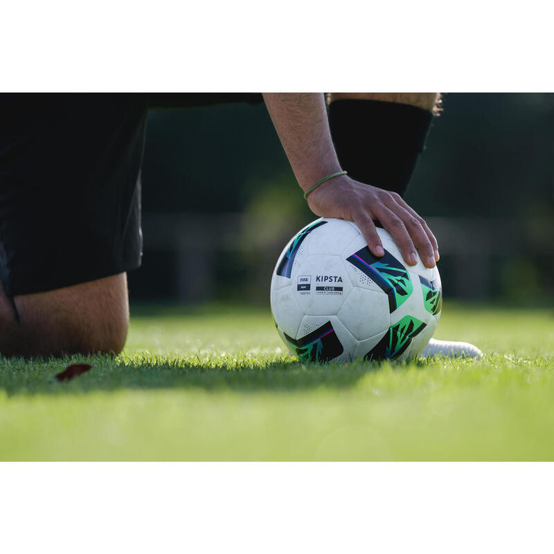 Pallone calcio CLUB HYBRIDE FIFA BASIC taglia 5 bianco