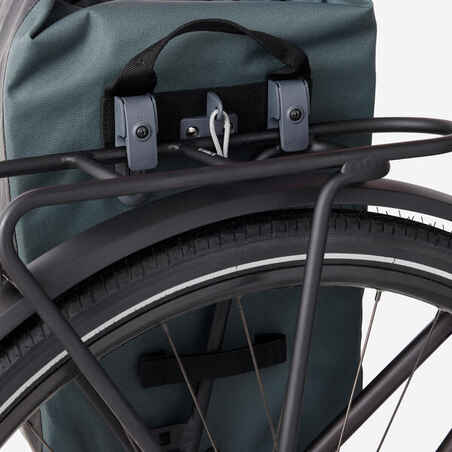 Neperšlampamas dviračio bagažinės krepšys „500“, 20 l, tamsiai pilkas