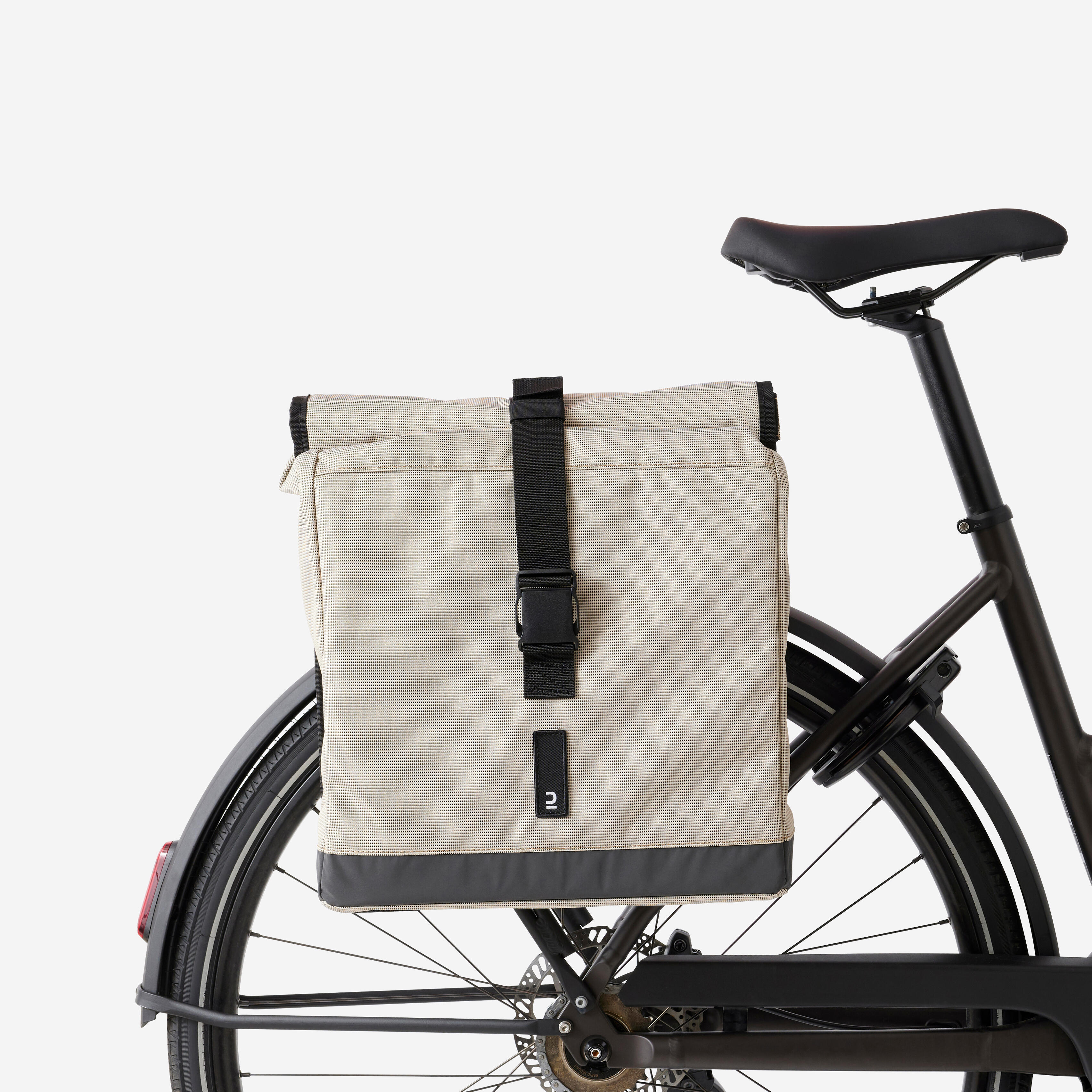 DECATHLON Dvojitá taška na bicykel 500 2×20 l béžová bez · záber 4