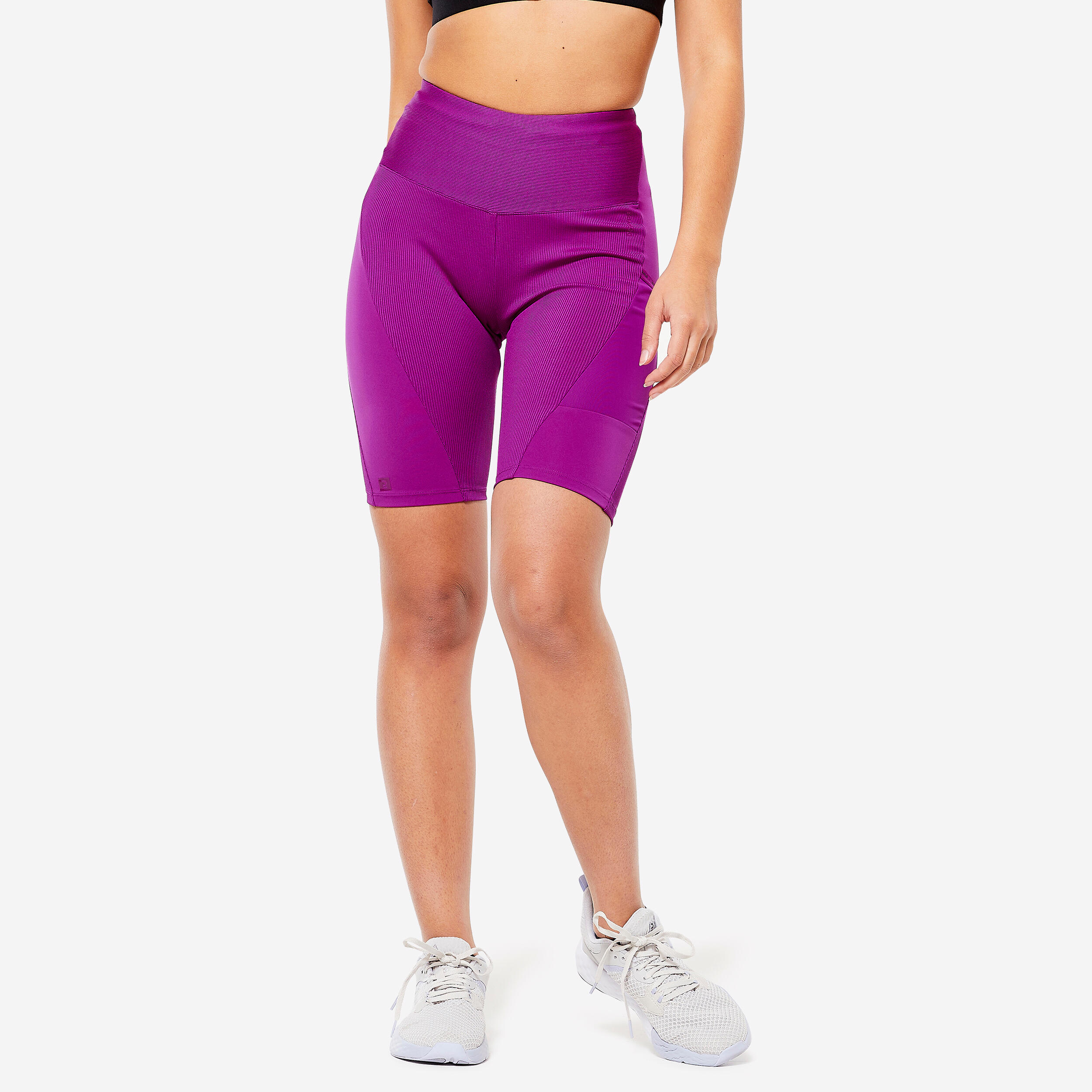 Nike Yoga Women's High-Waisted 7 Shorts Dynamic Berry Small