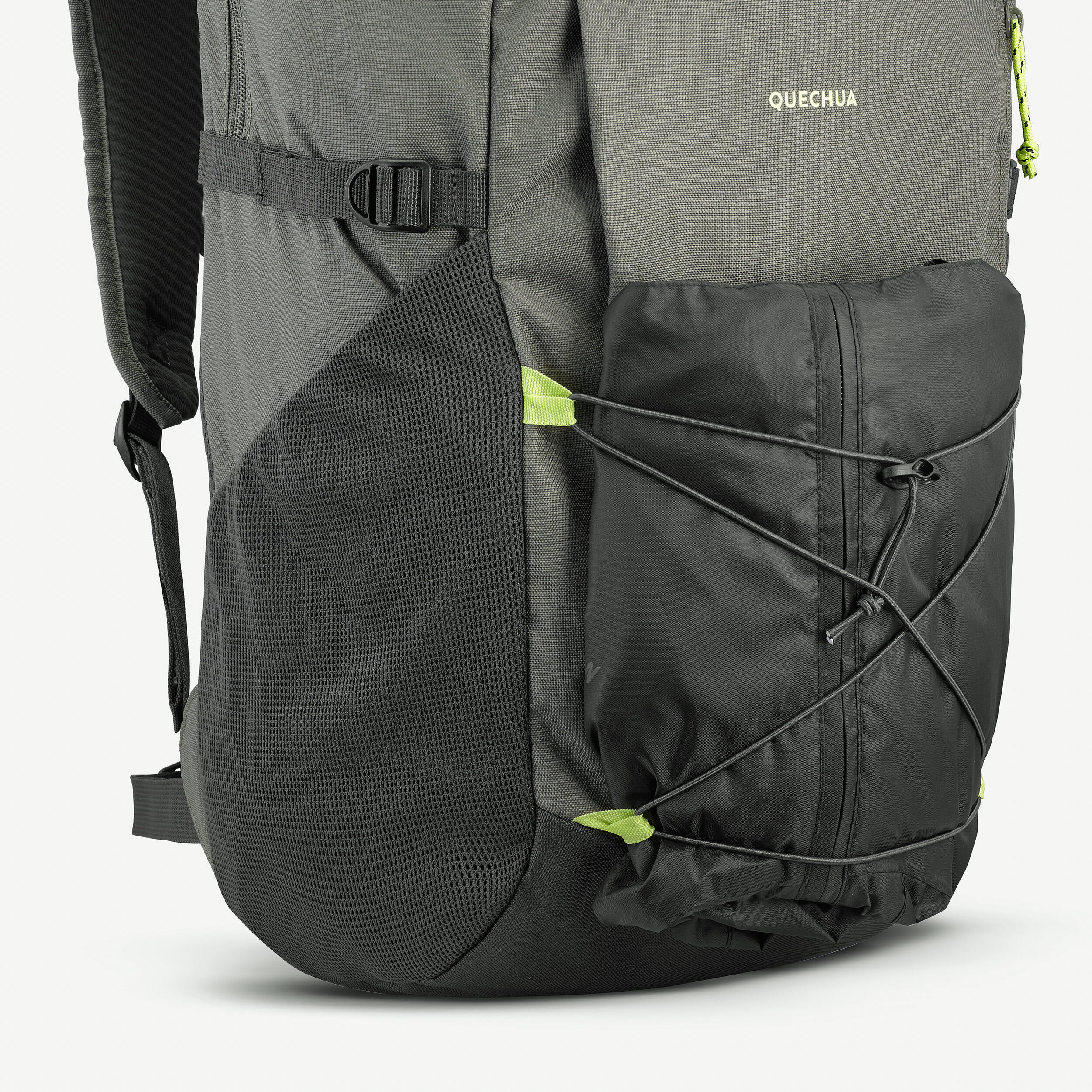 Decathlon zaino quechua 30 litri deals