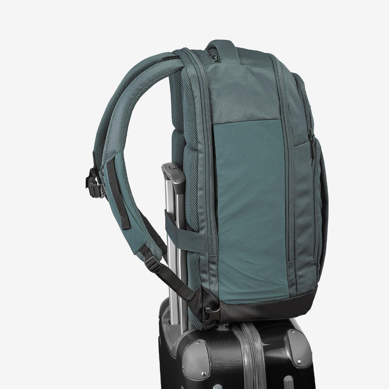 Laptop backpack 32L Escape 500 in green