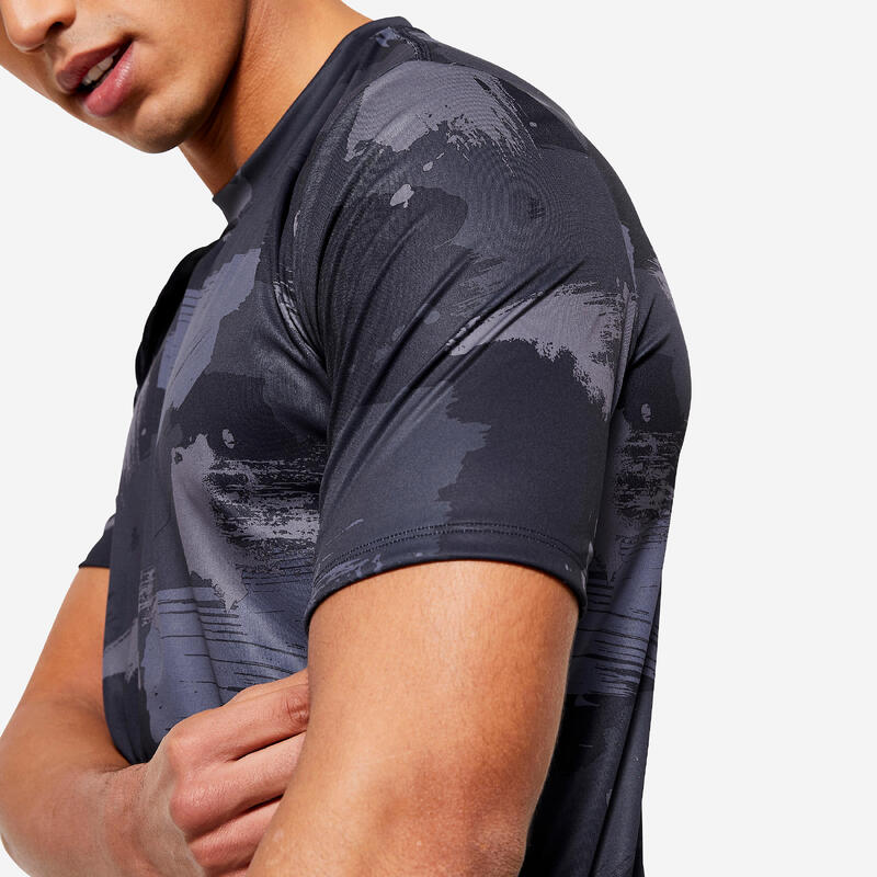 T-SHIRT DE FITNESS ESSENTIEL MANCHES COURTES RESPIRANT COL ROND - BLEU CAMO