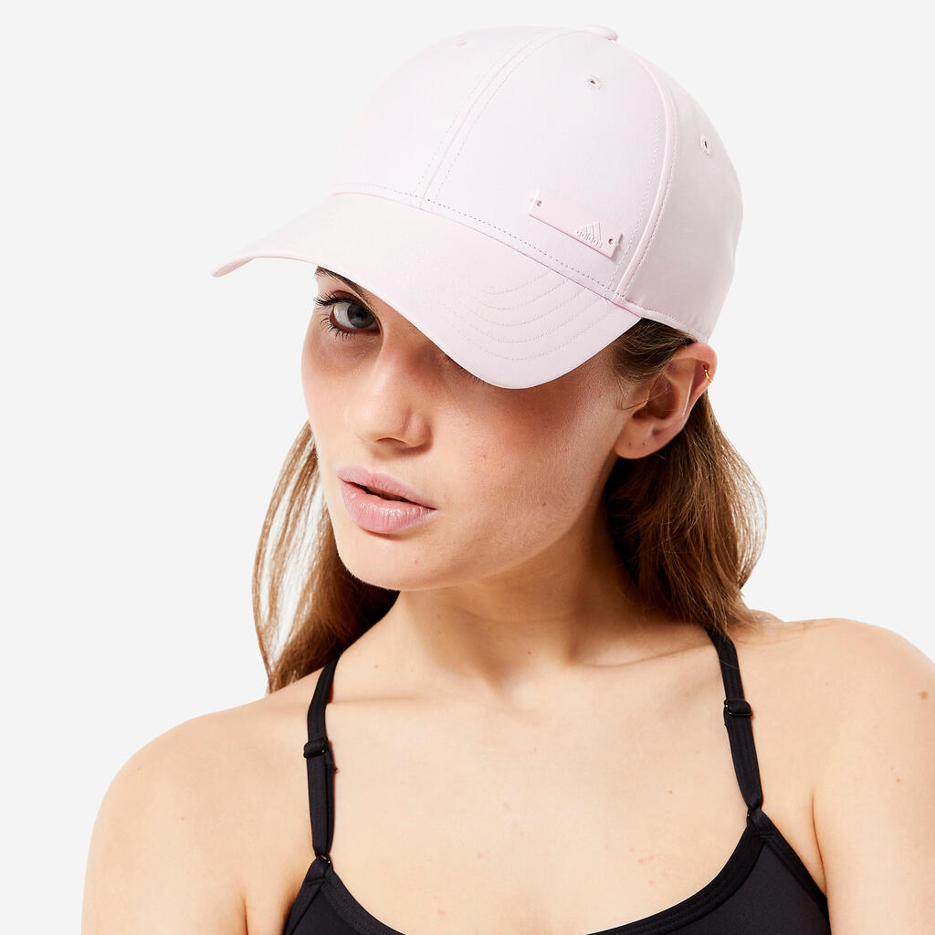 Cepure ar nagu, rozā