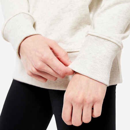 Moteriškas tiesaus kirpimo džemperis su gobtuvu ir apvalia apykakle „Essentials 500“, baltas
