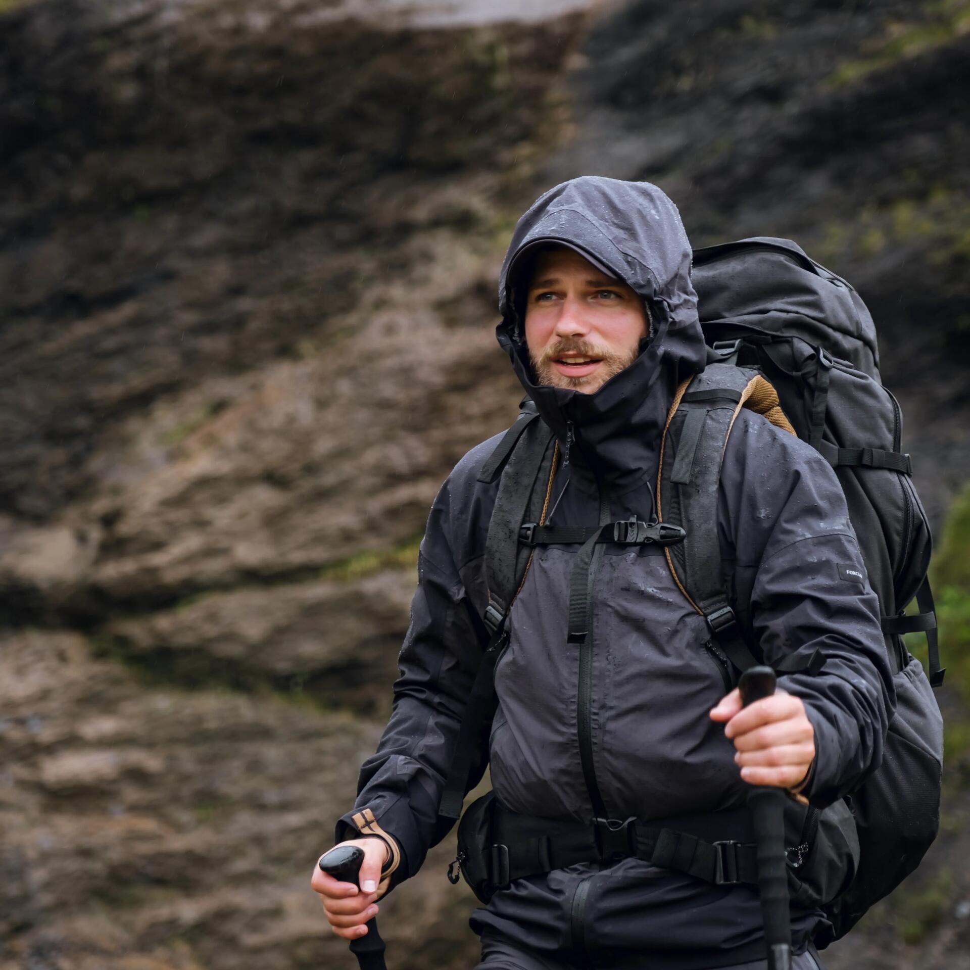 hiking-packing-list-men