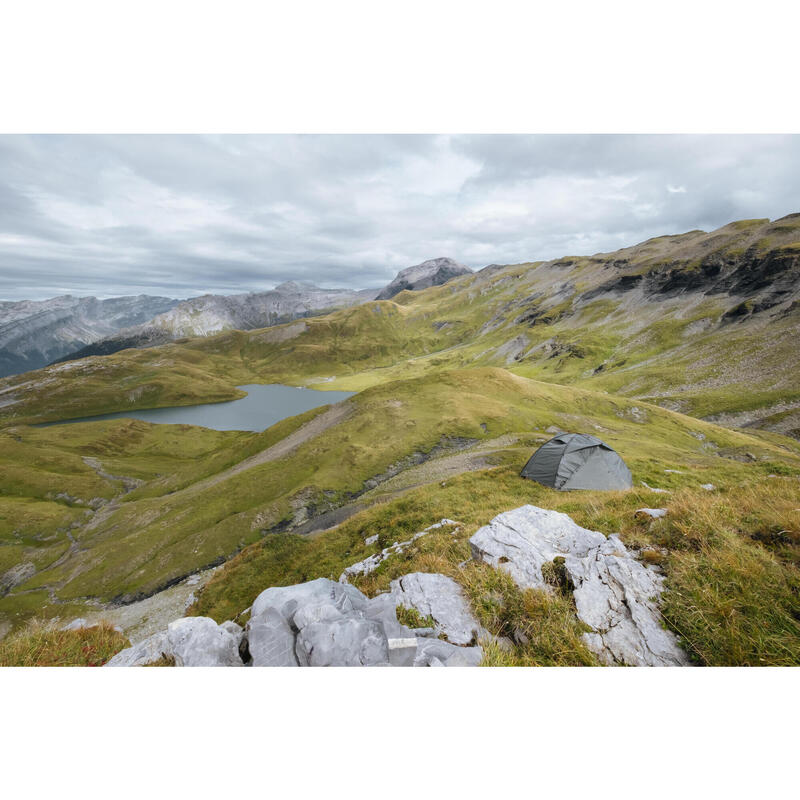 Cort tip dom de trekking 2 persoane, MT500
