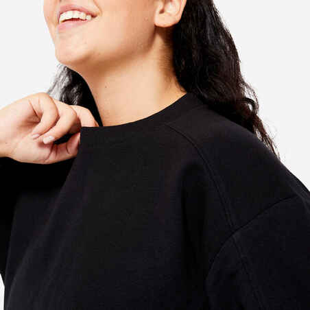 Moteriškas „oversize“ stiliaus džemperis, juodas