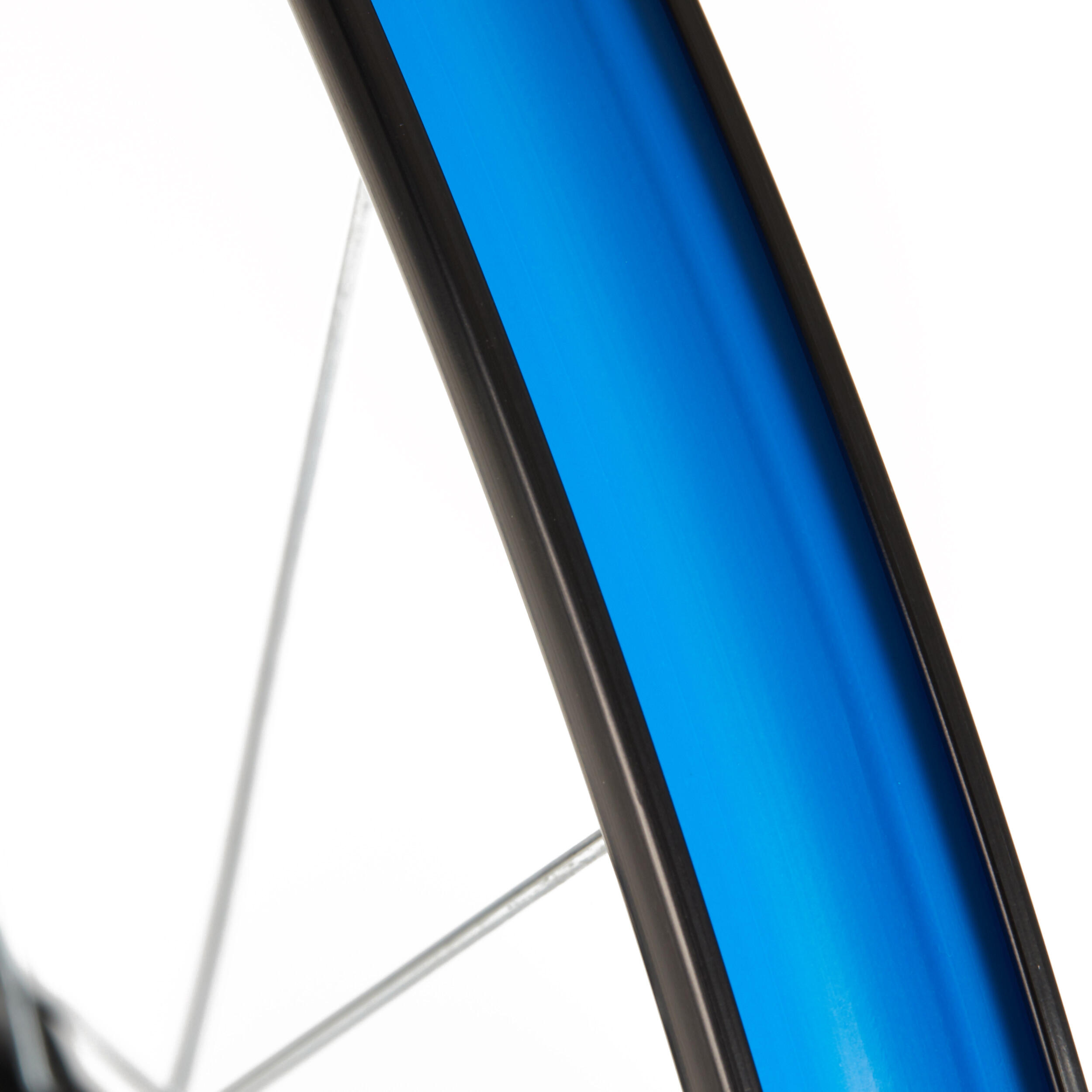 RIVERSIDE Predné koleso na 28" trekingový bicykel 2-stenný ráfik 23C QR 9 mm kotúč. brzdy bez · záber 4
