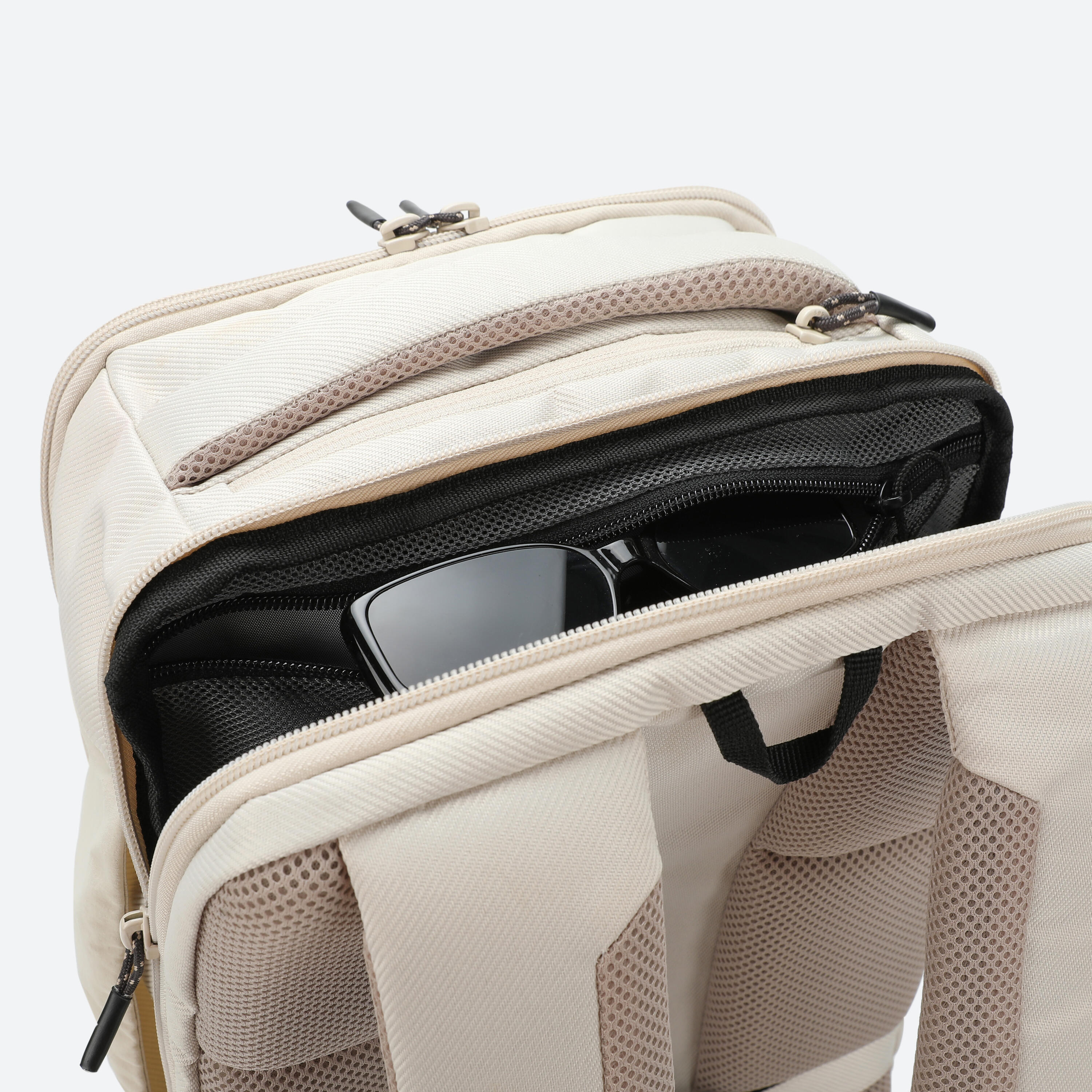 Escape 500 23L multi-pocket hiking backpack - Beige