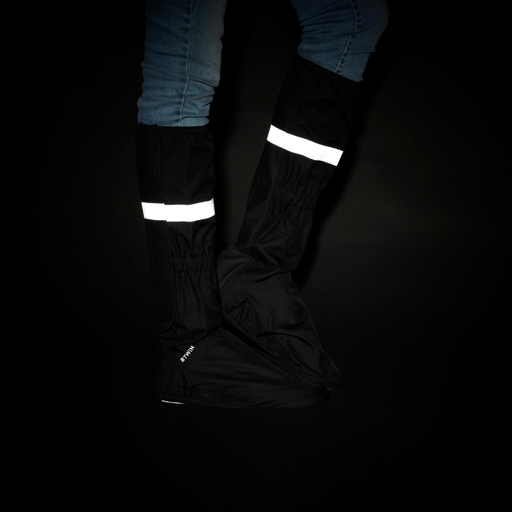 Vysoké nepremokavé návleky na obuv 940 na mestskú cyklistiku čierne