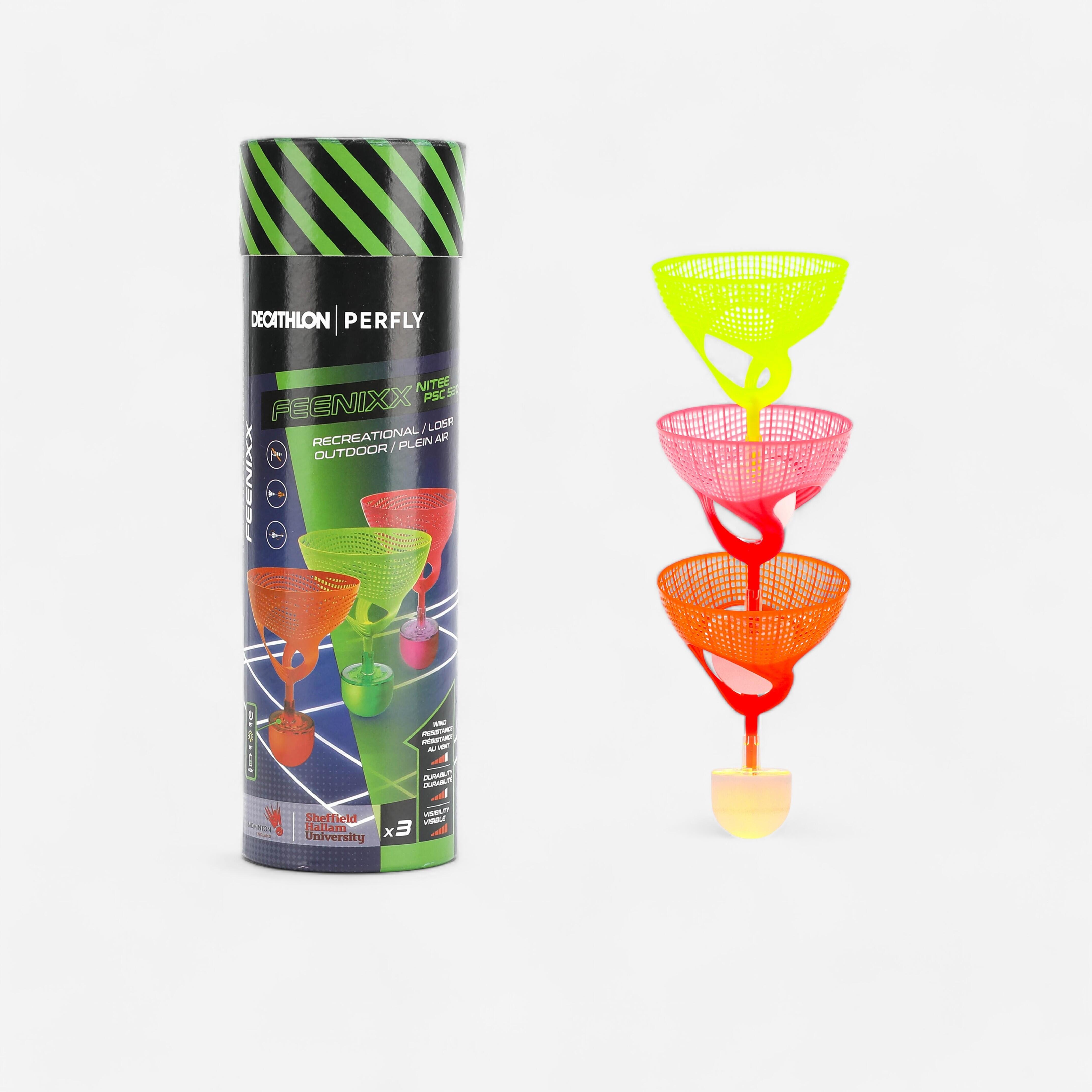 Feenixx 530 nite - illuminated outdoor badminton shuttlecock to play in dark.
