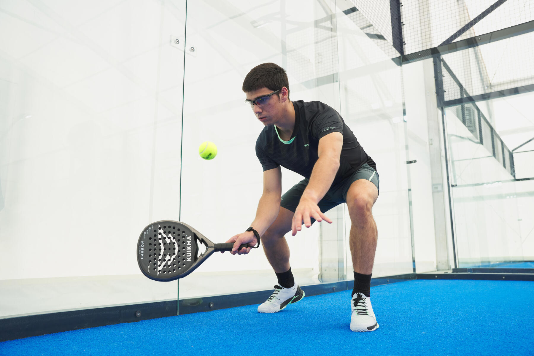 Les coups de base du padel