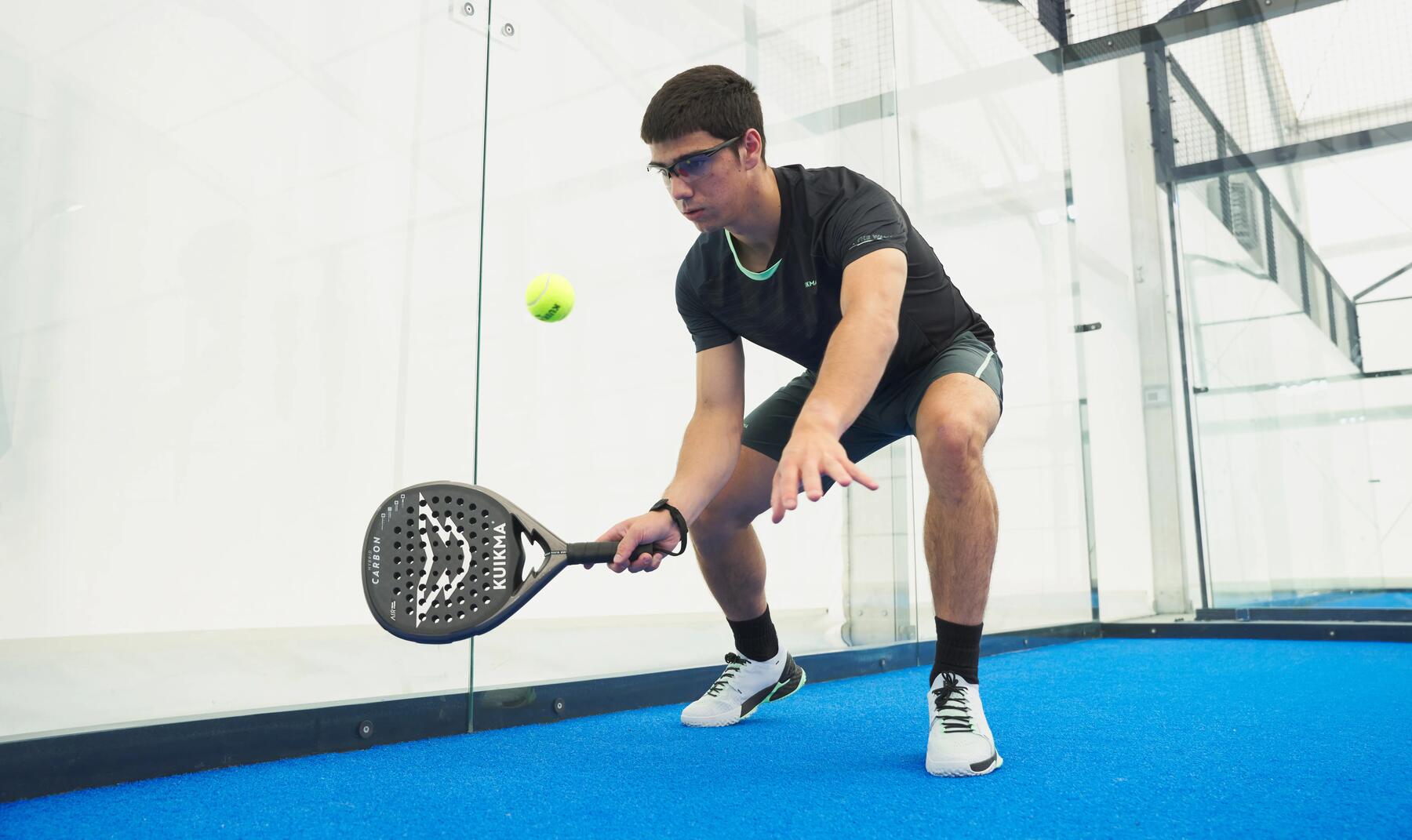 Les coups de base du padel