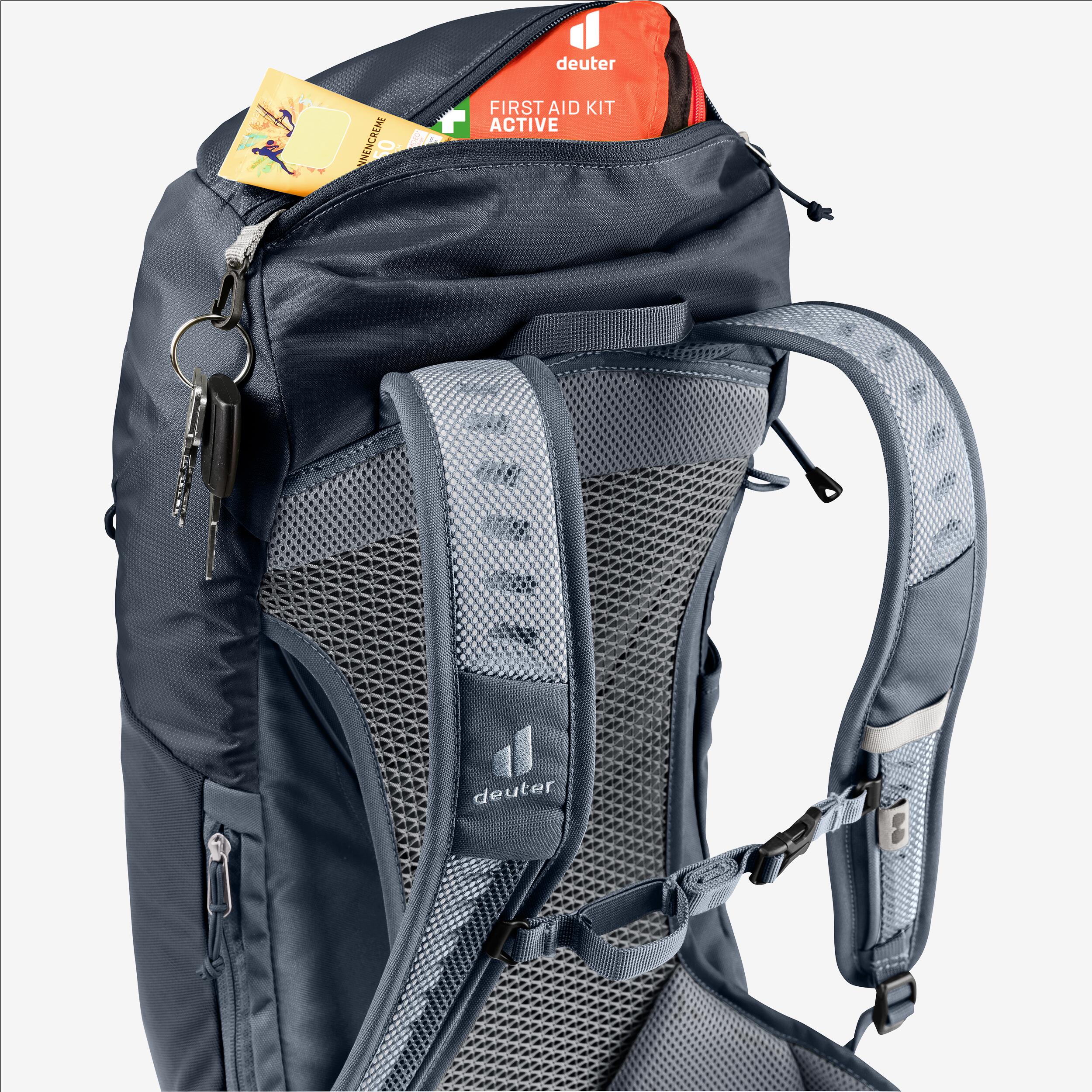 DEUTER BATOH DEUTER AC LITE 24 L bez · záber 4