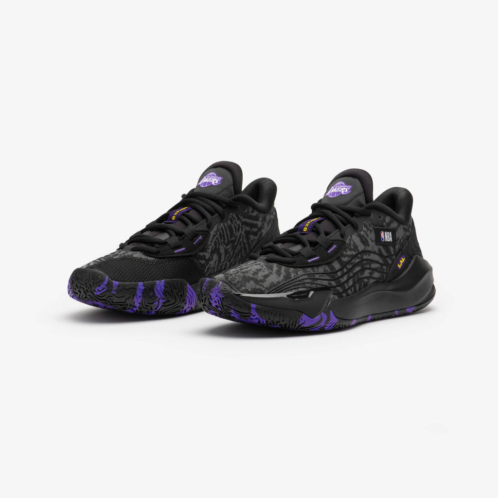 נעלי כדורסל נמוכות יוניסקס, דגם Fast 900 Low-1 NBA Lakers - שחור