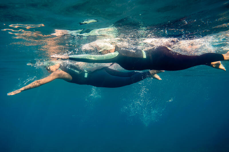 Hoe kies ik een zwem wetsuit voor open water zwemmen?