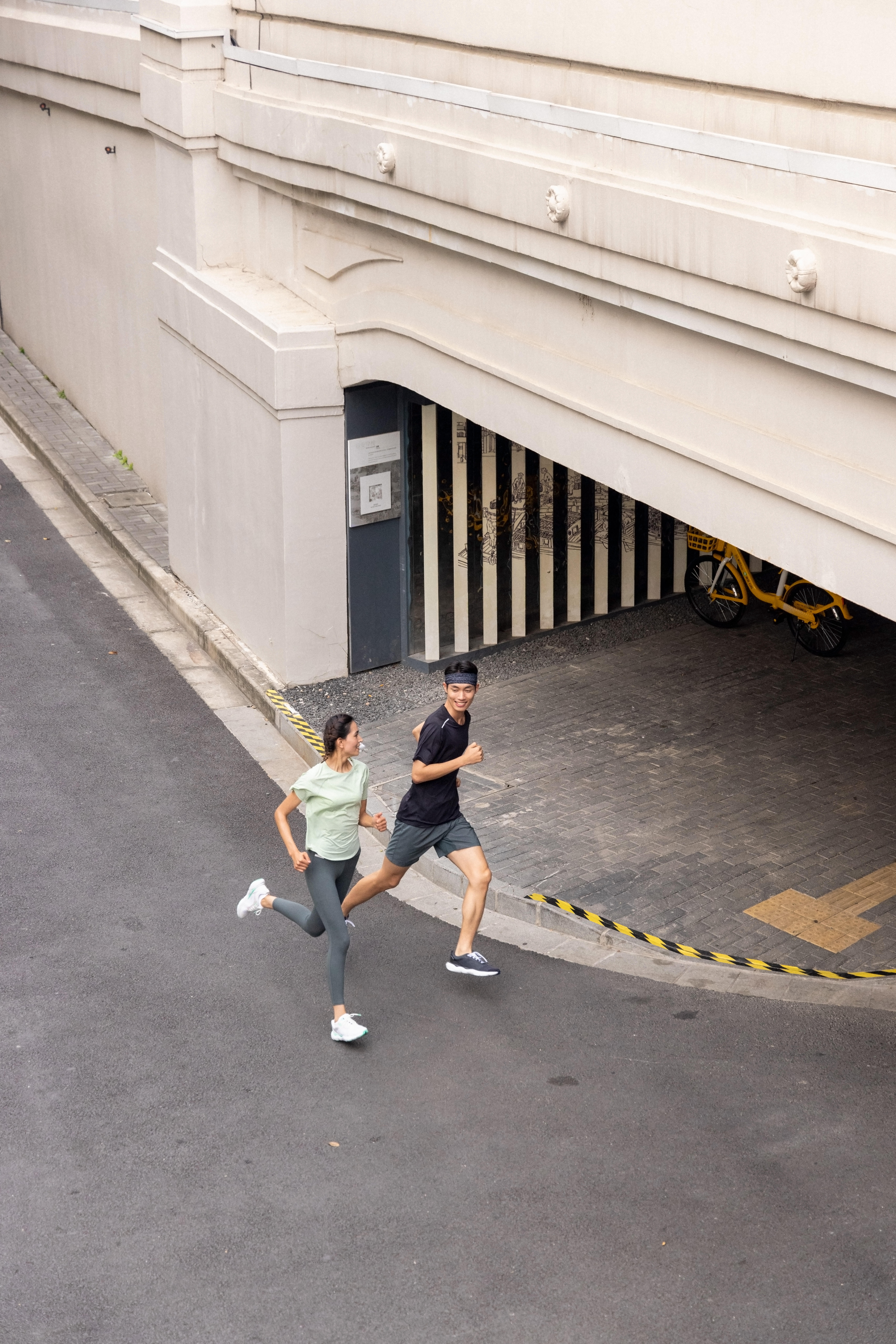 Men's Breathable Running T-shirt - Kiprun Run 500 Dry+ - KIPRUN
