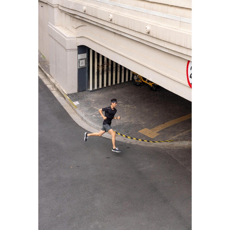Short de running Homme - KIPRUN Run 500 Dry Vert foncé grisé