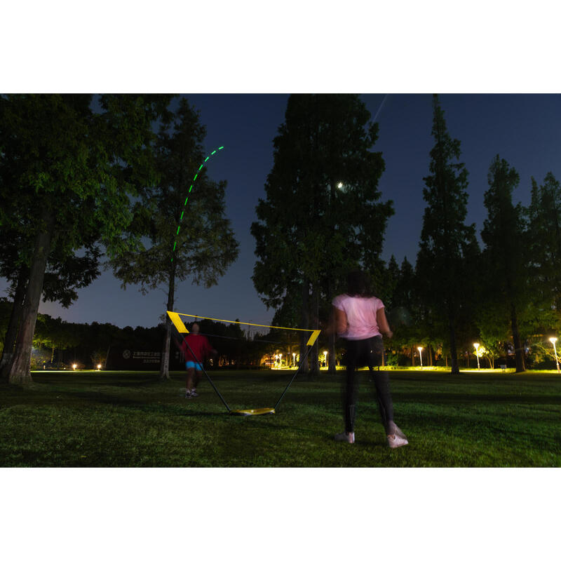 Feenixx 530 Nite - Illuminated Outdoor badminton shuttlecock to play in Dark.