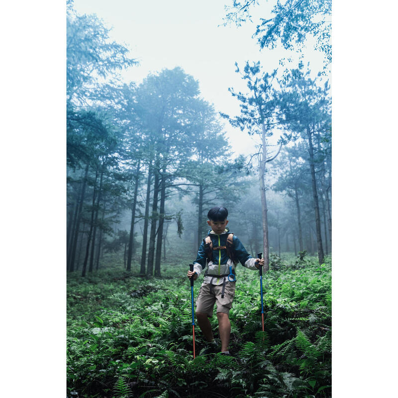 7-15 歲兒童防水登山健行外套－藍綠色及米色