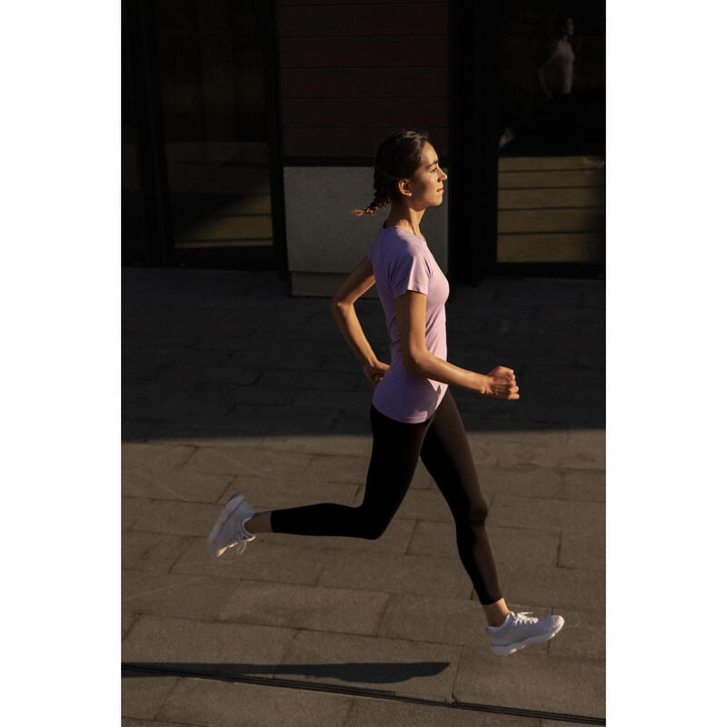 女款舒適無縫修身跑步 T 恤 Run 500－紫色