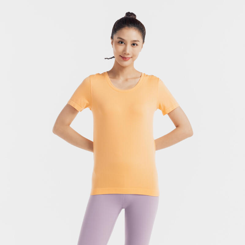 Women's Short-Sleeved Seamless Yoga T-Shirt - Orange Sunset