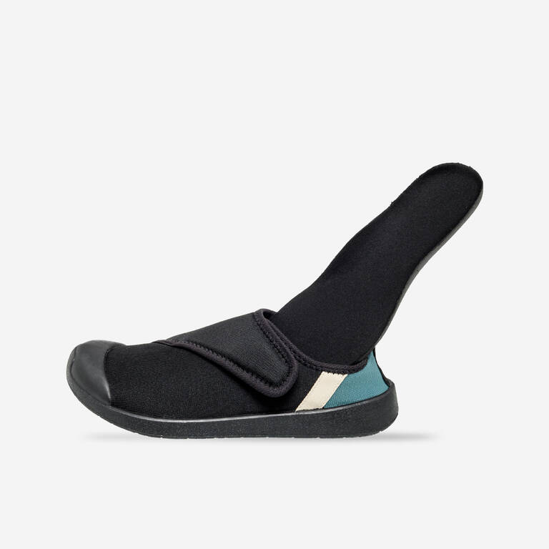 Kids aquashoes with riptab - Aquashoes 120 - Black