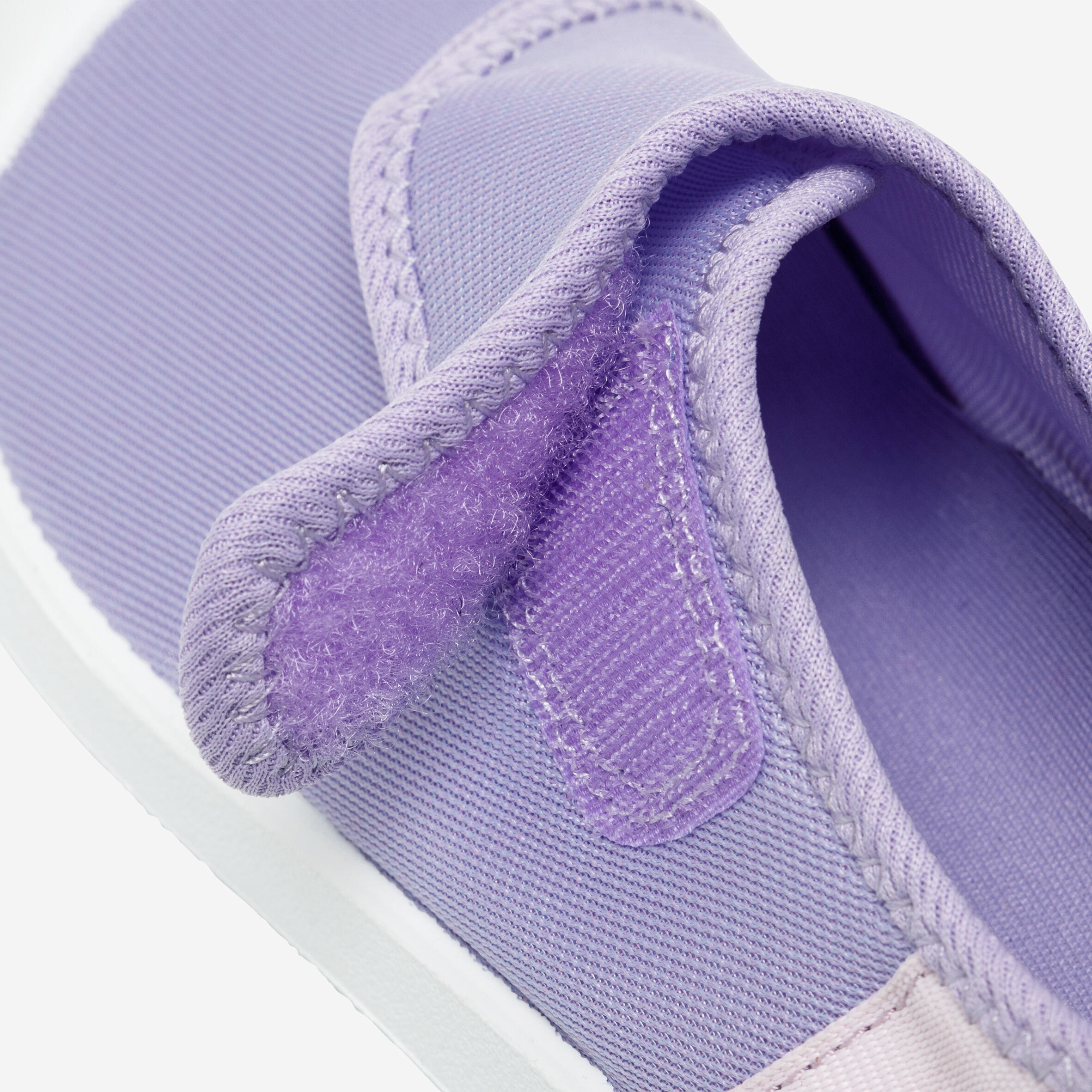 Kids’ Hook and Loop Water Shoes, 120 - SUBEA