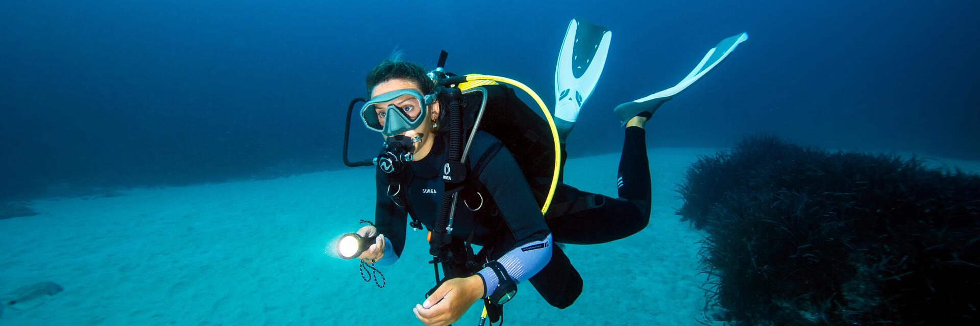 conseil comment choisir combinaison plongée sous marine subea 