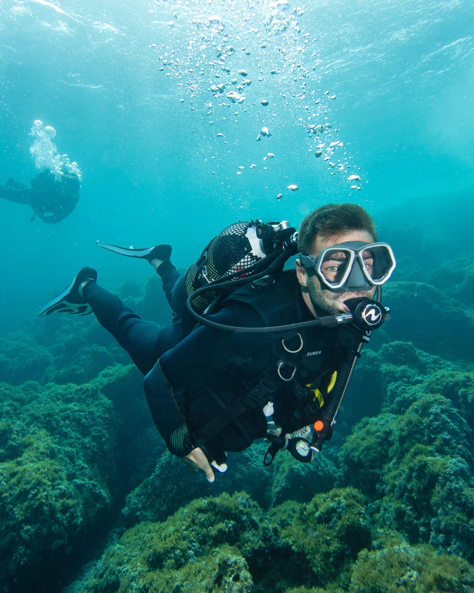 diving