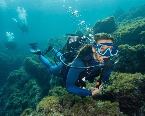 Scuba diving pentru începători: Ghid complet