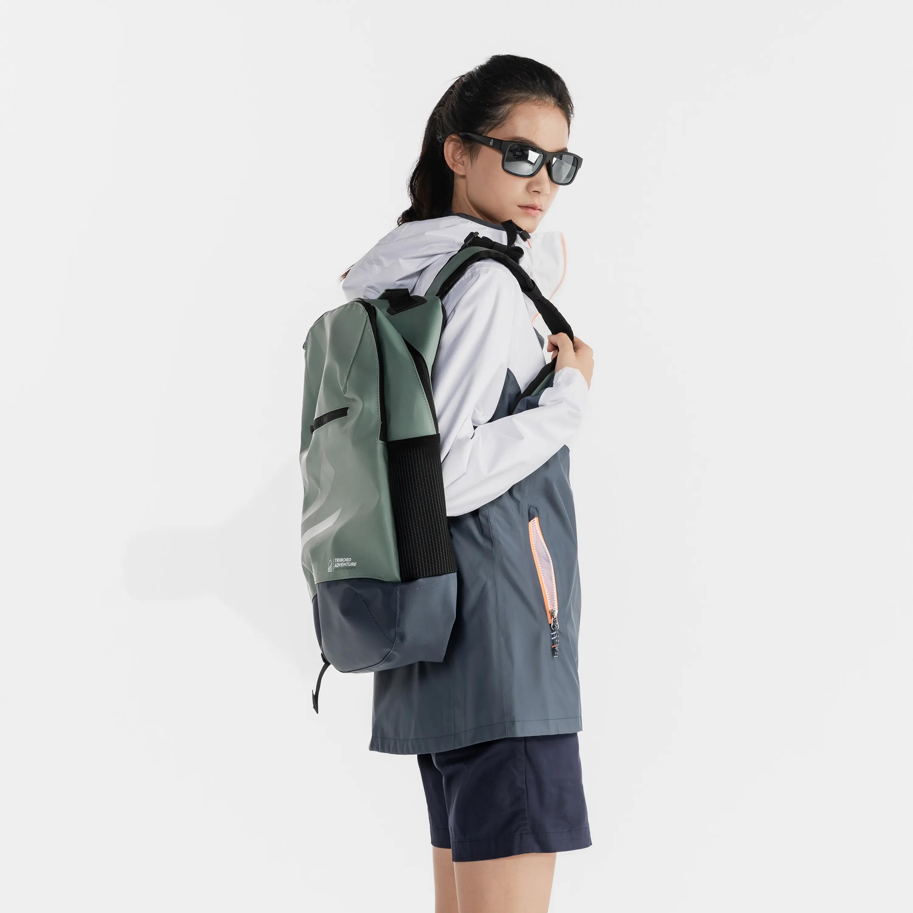 Zaino 25 L idrorepellente verde  13/18