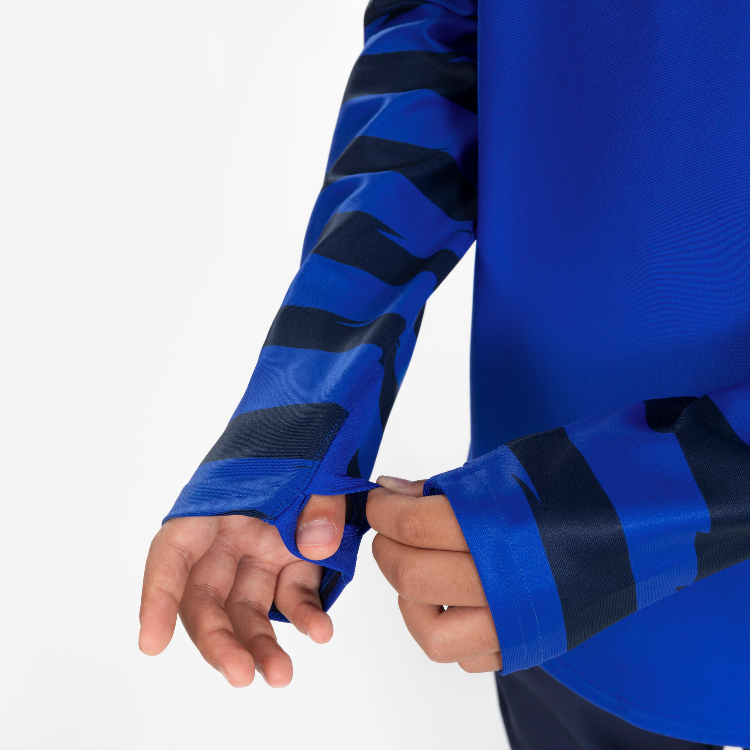 KIPSTA Detská futbalová mikina Viralto 1/2 zips modrá 4-5 r (103-112 cm) · záber 7