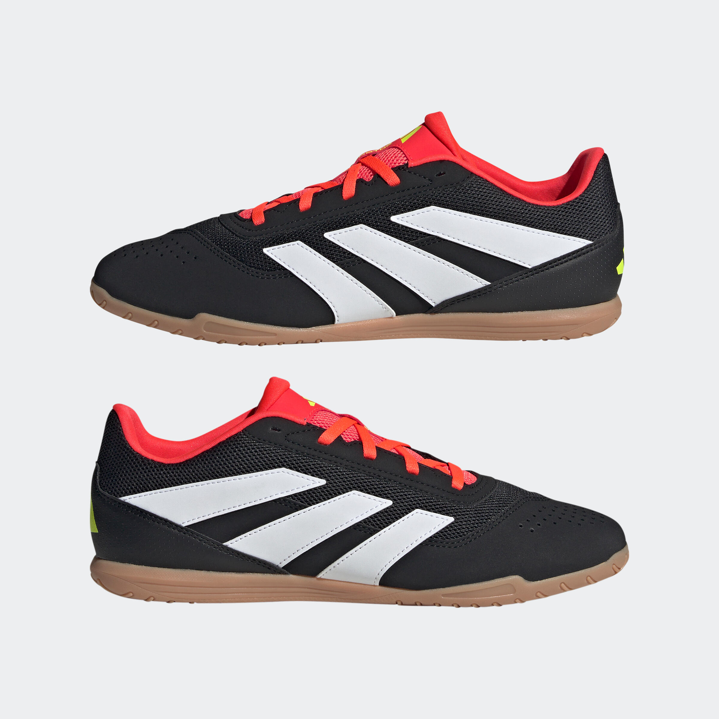 Adult Futsal Predator Club - Black 3/8