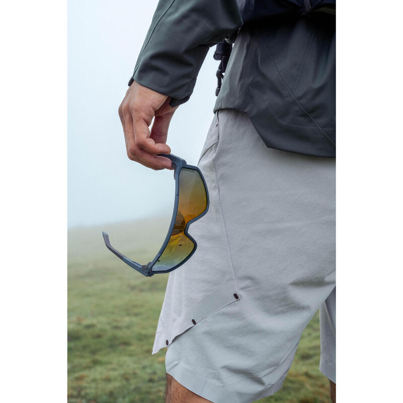 Gafas de sol de montaña y trekking fotocromáticas full lens Quechua MH900