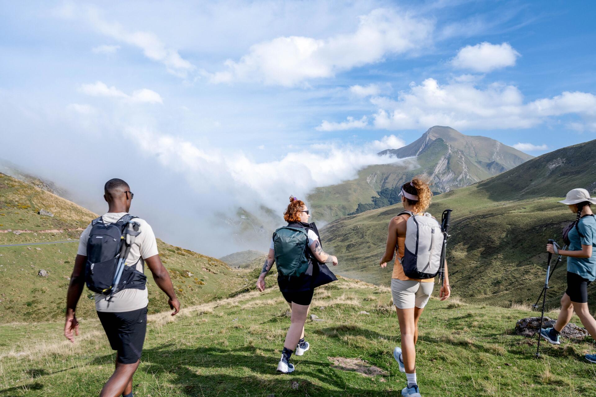 5 raisons de se mettre à la randonnée cet été - titre