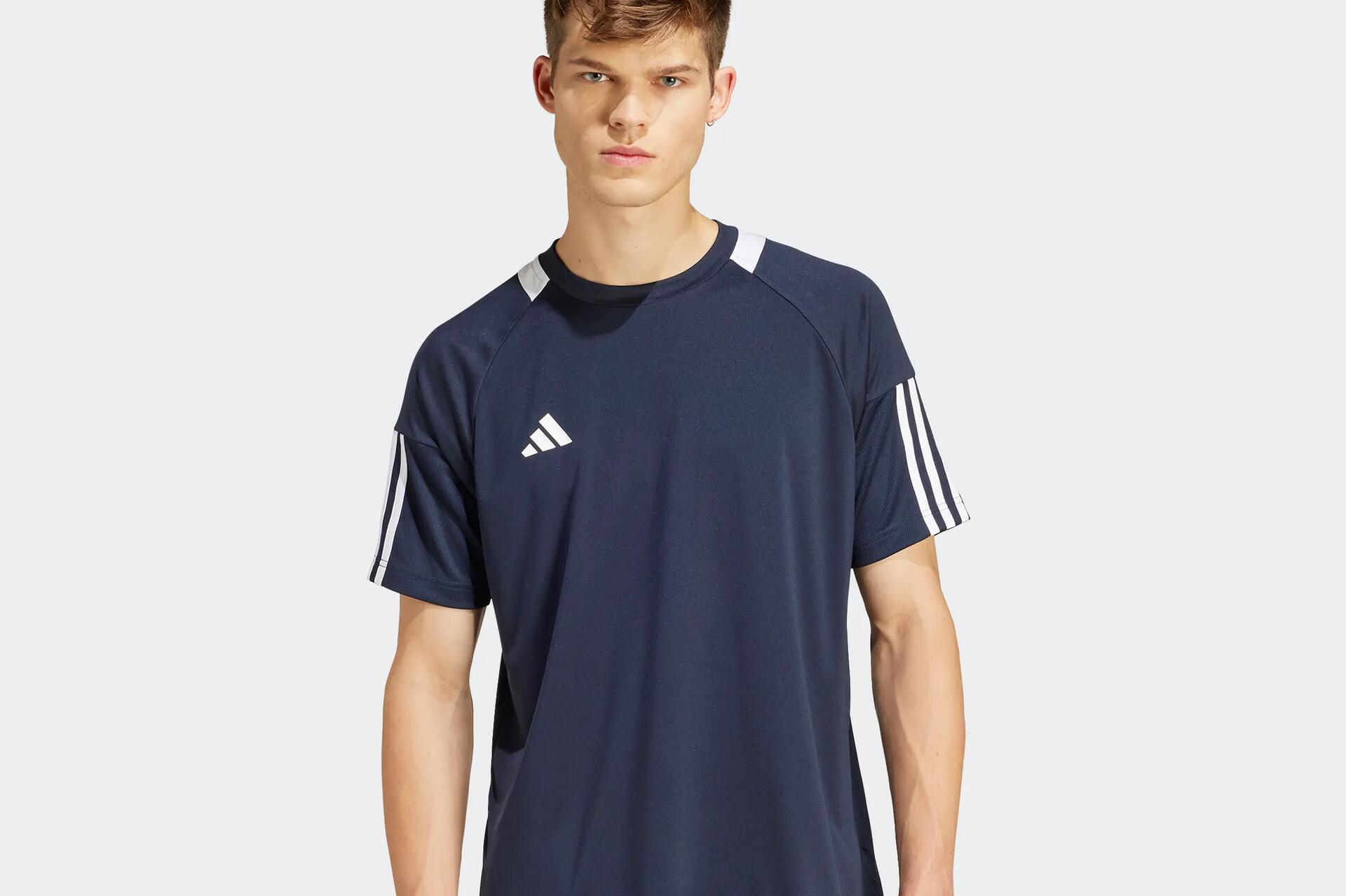 Les meilleurs maillots de football Adidas pour les joueurs, les clubs et les supporters