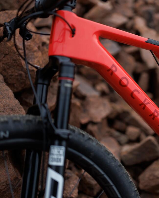 bicicleta btt,suspensão frontal
