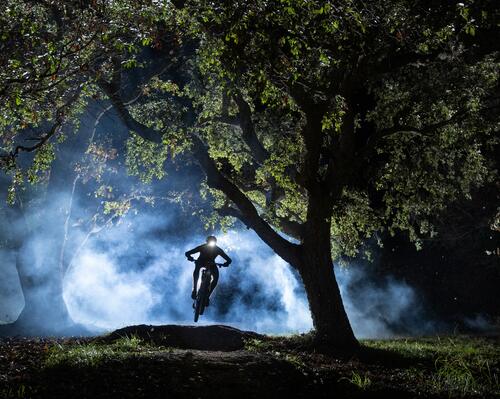 Ciclismo nocturno: disfruta de ir en bici de noche