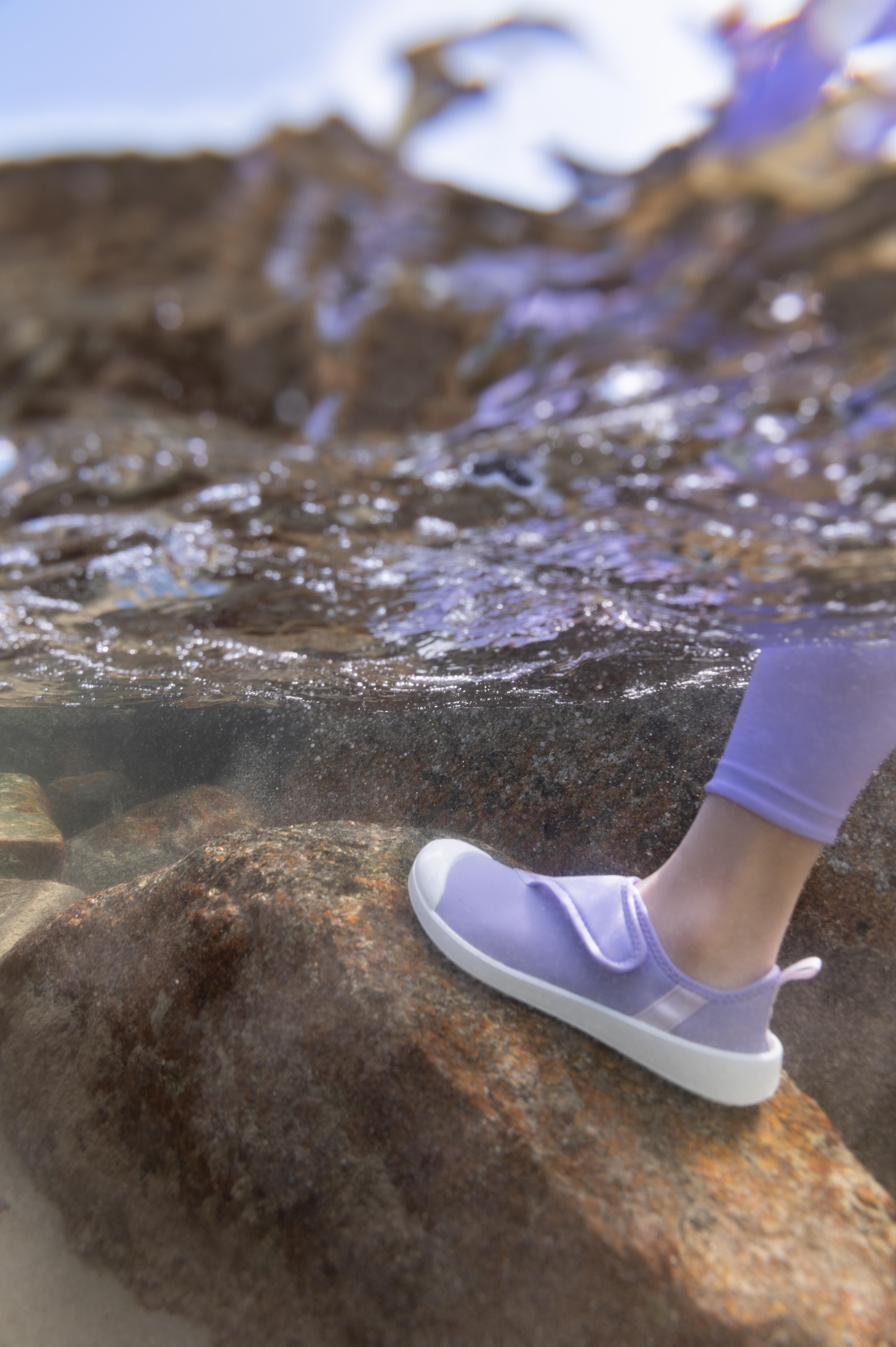 Kids’ Hook and Loop Water Shoes, 120 - SUBEA