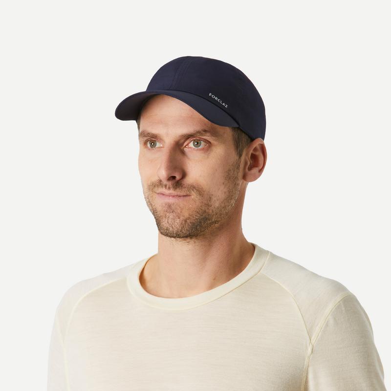 Casquette de Trekking voyage TRAVEL 100 bleu Marine pour les